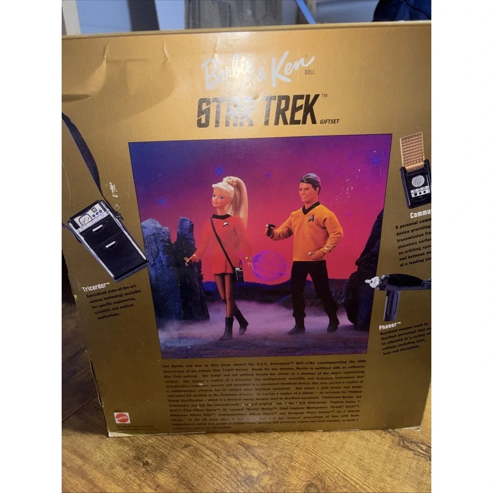 BARBIE DOLLS-STAR TREK-KEN/BARBIE